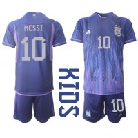 Argentiina Lionel Messi #10 Vieras Peliasu Lasten MM-kisat 2022 Lyhythihainen (+ Lyhyet housut)
